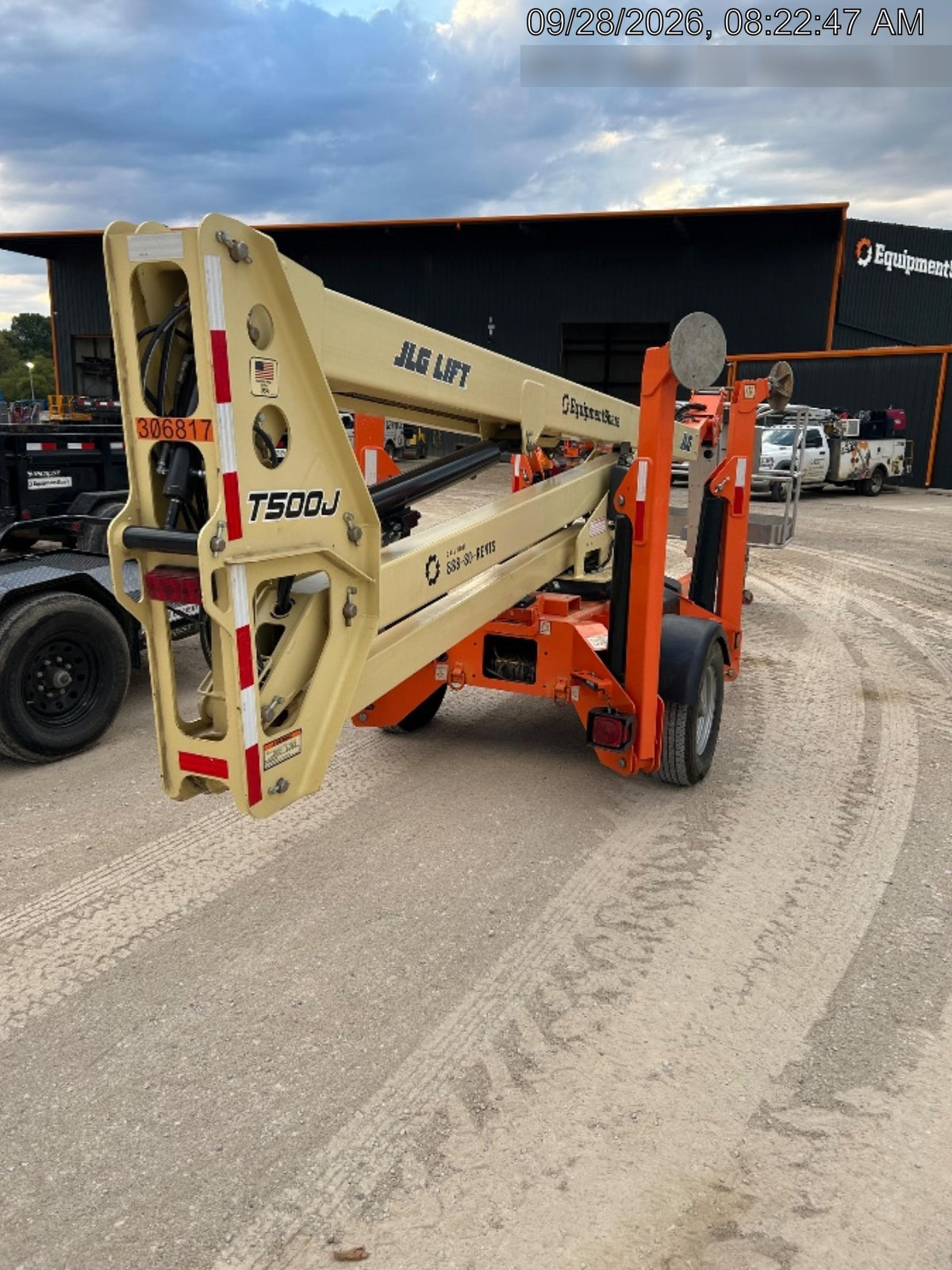 2023 JLG T500J