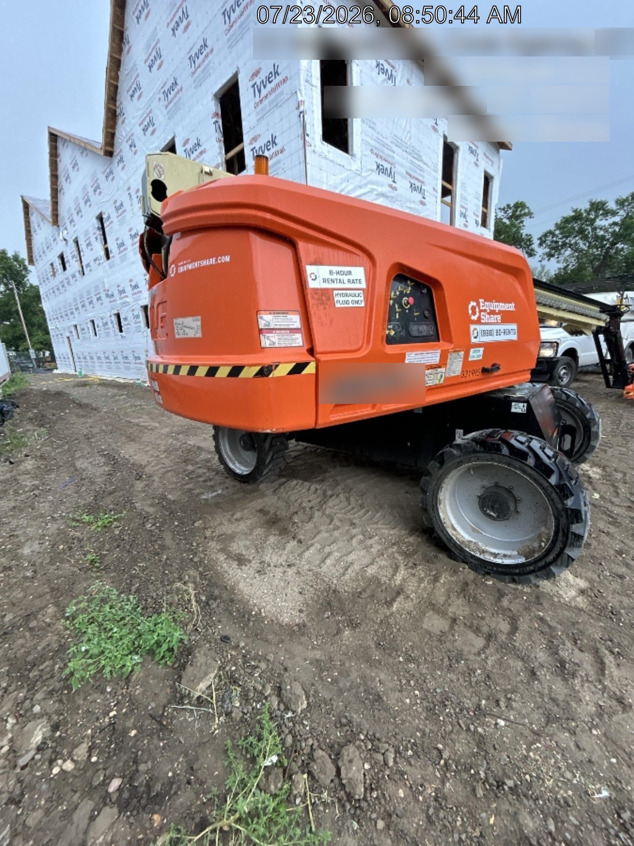 2023 JLG 660SJ