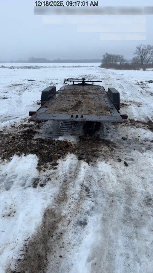 2022 LOADTRAIL Tilt-Deck Rental Trailer