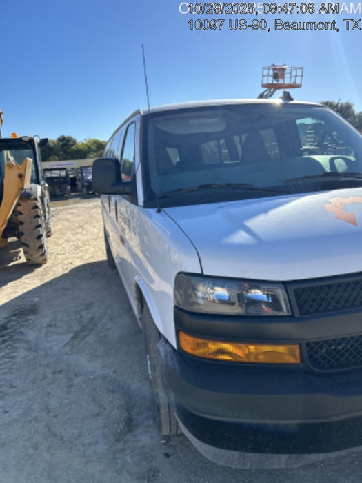 2025 CHEVROLET Express Van - Rental