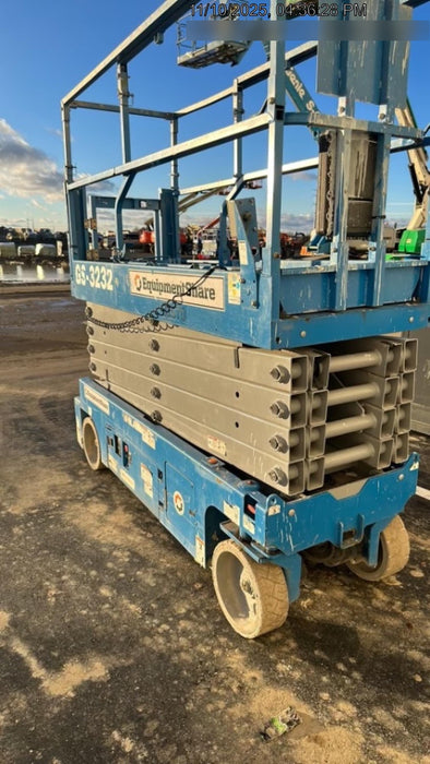 2019 Genie GS-3232 Standard Options