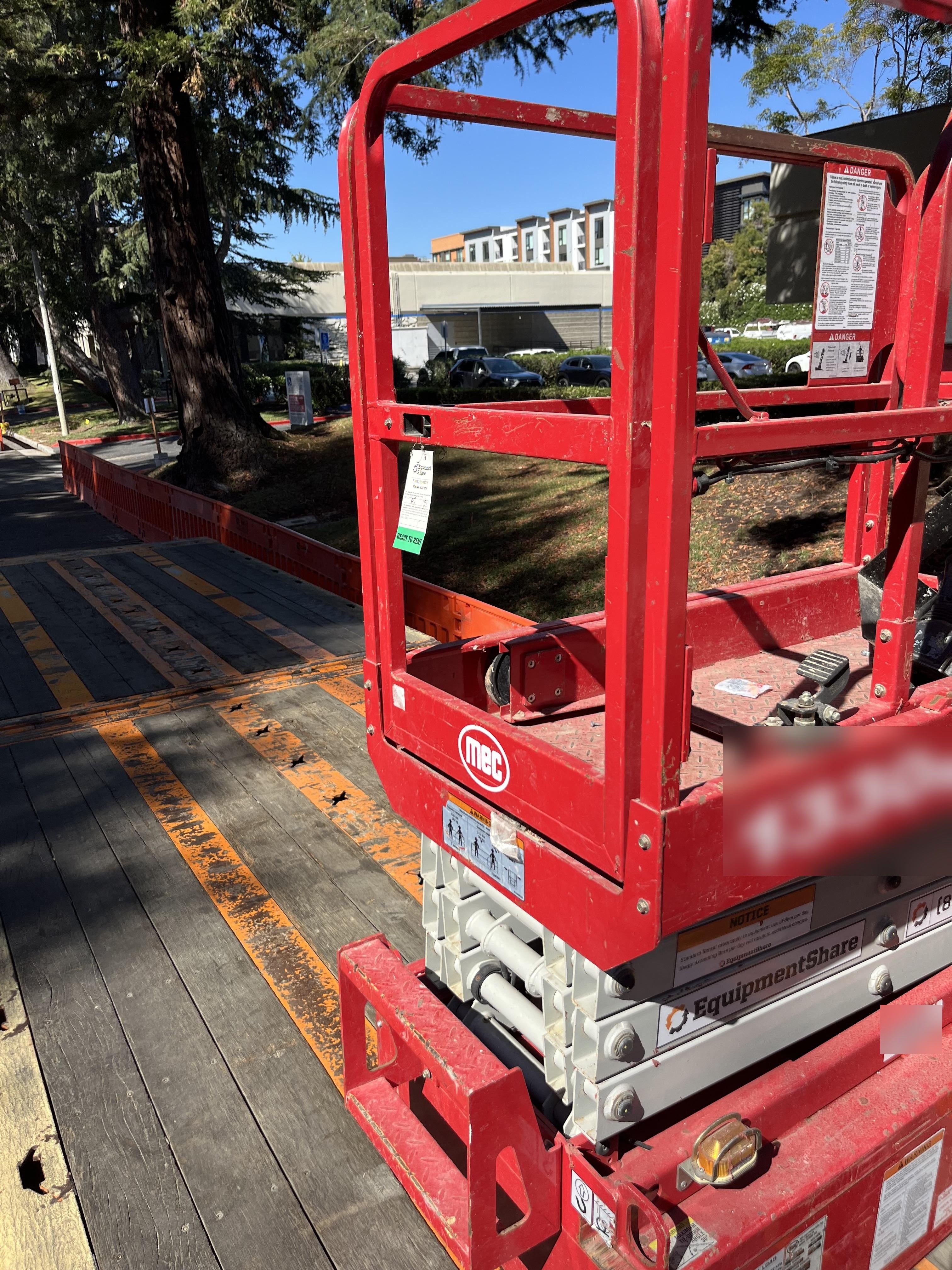 2019 MEC 1330SE Standard Options, MachineLink Keypad and Telematics