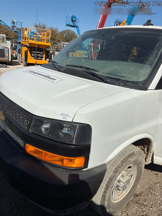 2023 CHEVROLET Express Van - Rental
