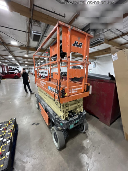 2022 JLG ES2632