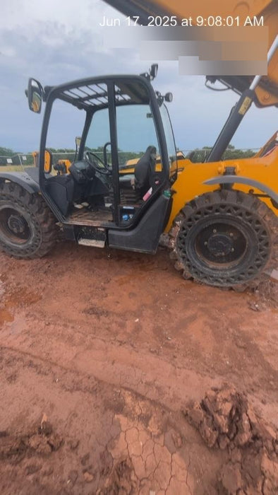 2020 JCB 512-56