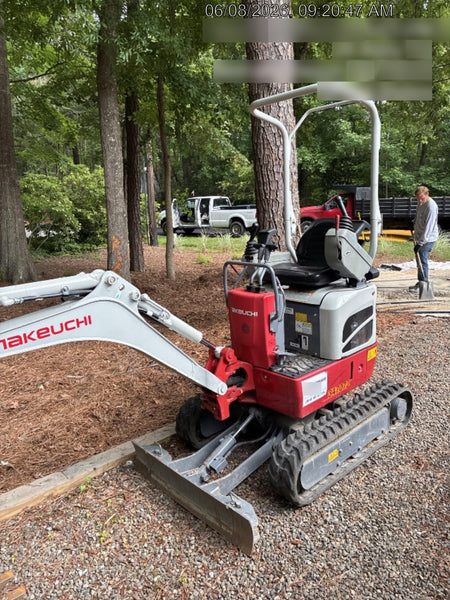 2023 TAKEUCHI TB210R