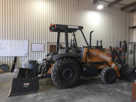 2019 Case 570N EP Canopy, 4WD, GP Front Bucket, Dual Tilt Cylinder, 84" Box Blade w/ Scarifier, Wheel Weights, Beacon