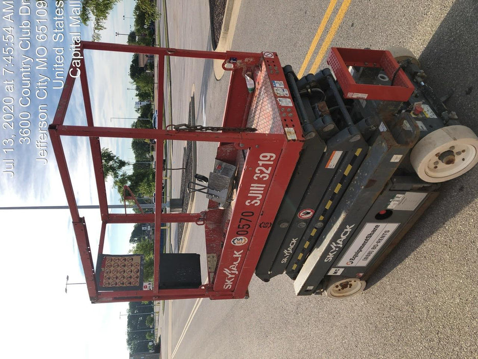 2015 SKYJACK SJIII-3219