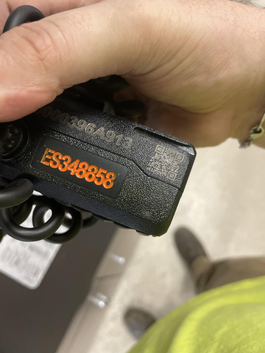 2023 MOTOROLA R7 DISPLAY