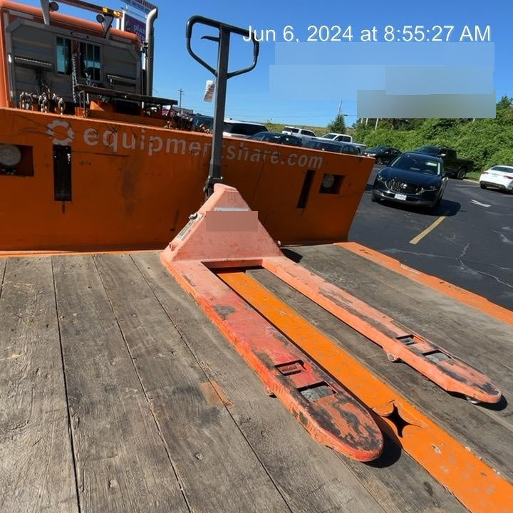 2021 HAUL MASTER 2.5 Ton Manual Pallet Jack