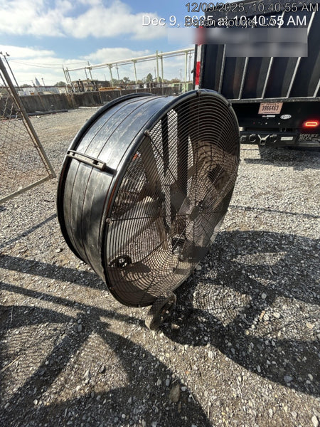 2022 COMMERCIAL ELECTRIC 42" BD Barrel Fan