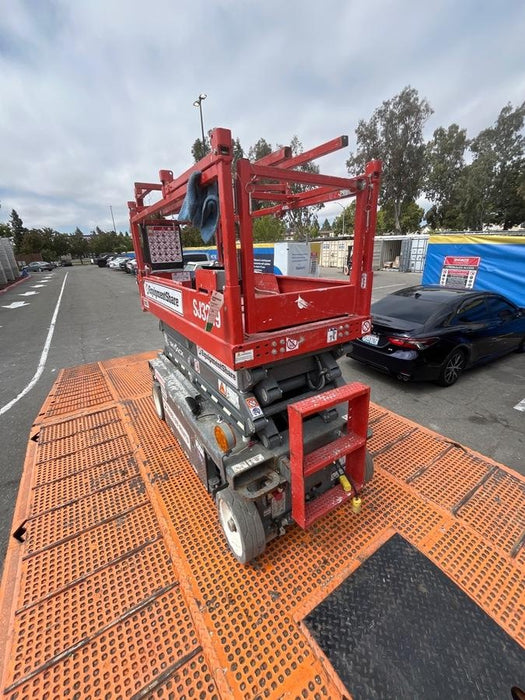 2020 Skyjack SJIII-3219 Solid NM Tires, Half height spring hinged entry gate, Dual Beacons, 800W Inverter