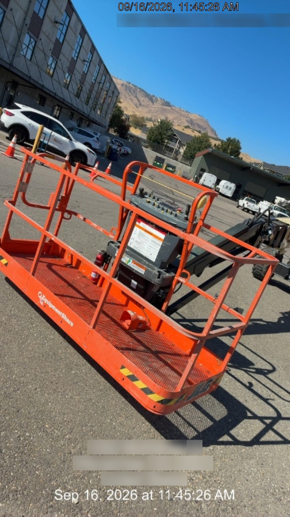 2025 JLG 660SJ