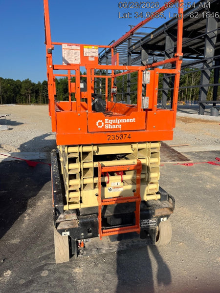 2022 JLG ES3246