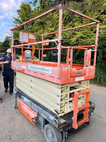 2022 JLG R3246
