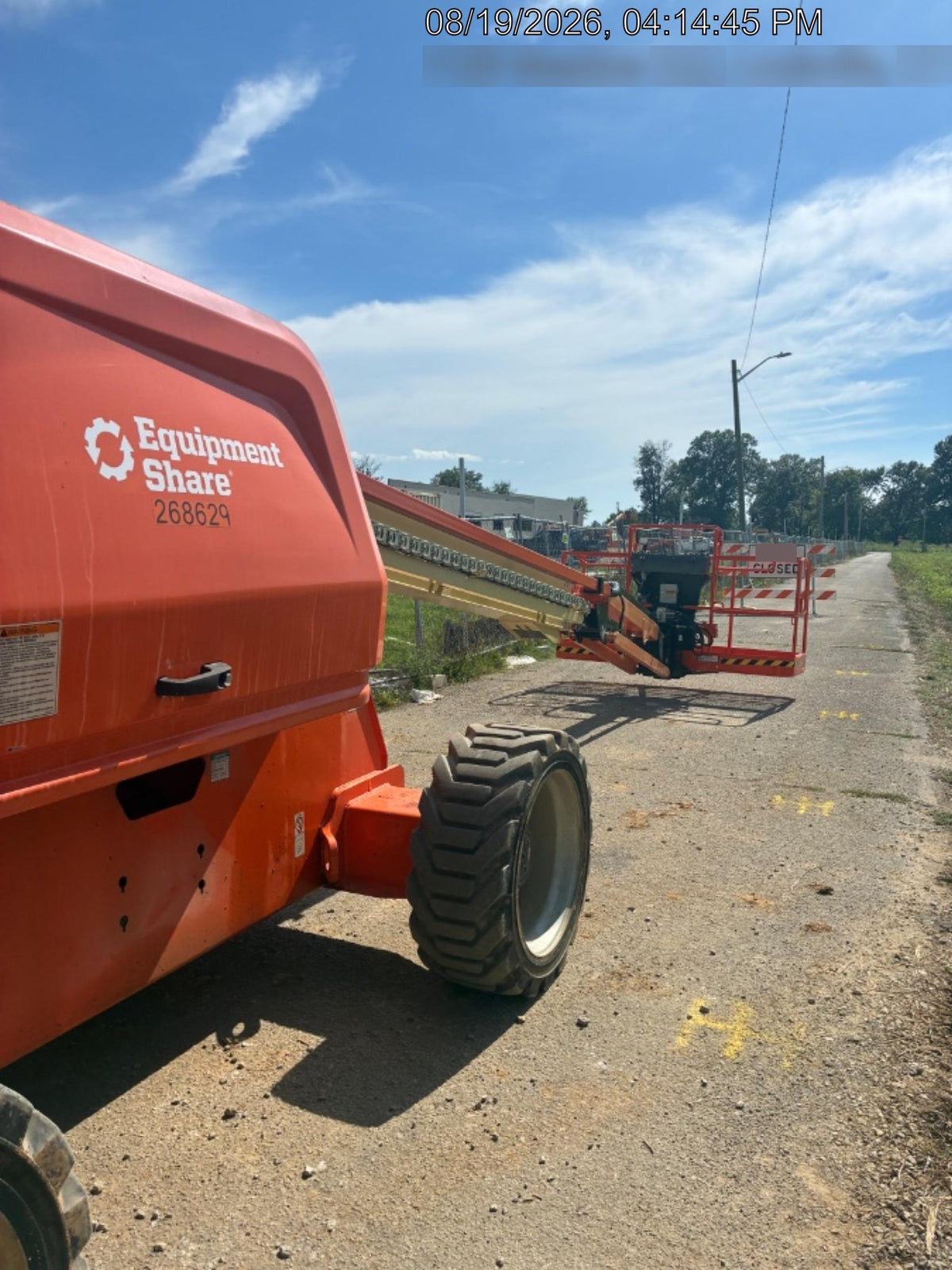 2022 JLG 660SJ