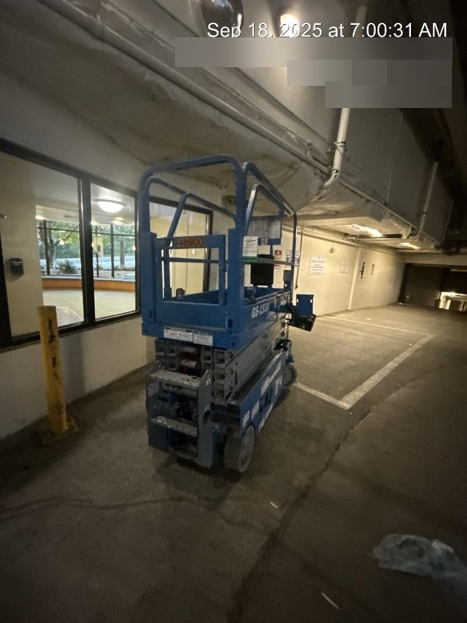 2019 Genie GS-1930 Half Height Swing Gate, 800W Inverter