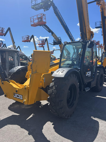 2026 JCB 514-56