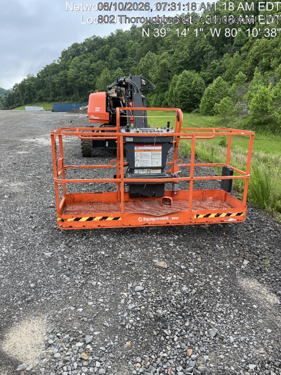 2023 JLG 660SJ