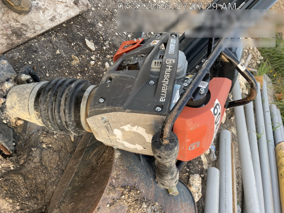 2025 HUSQVARNA LT6005
