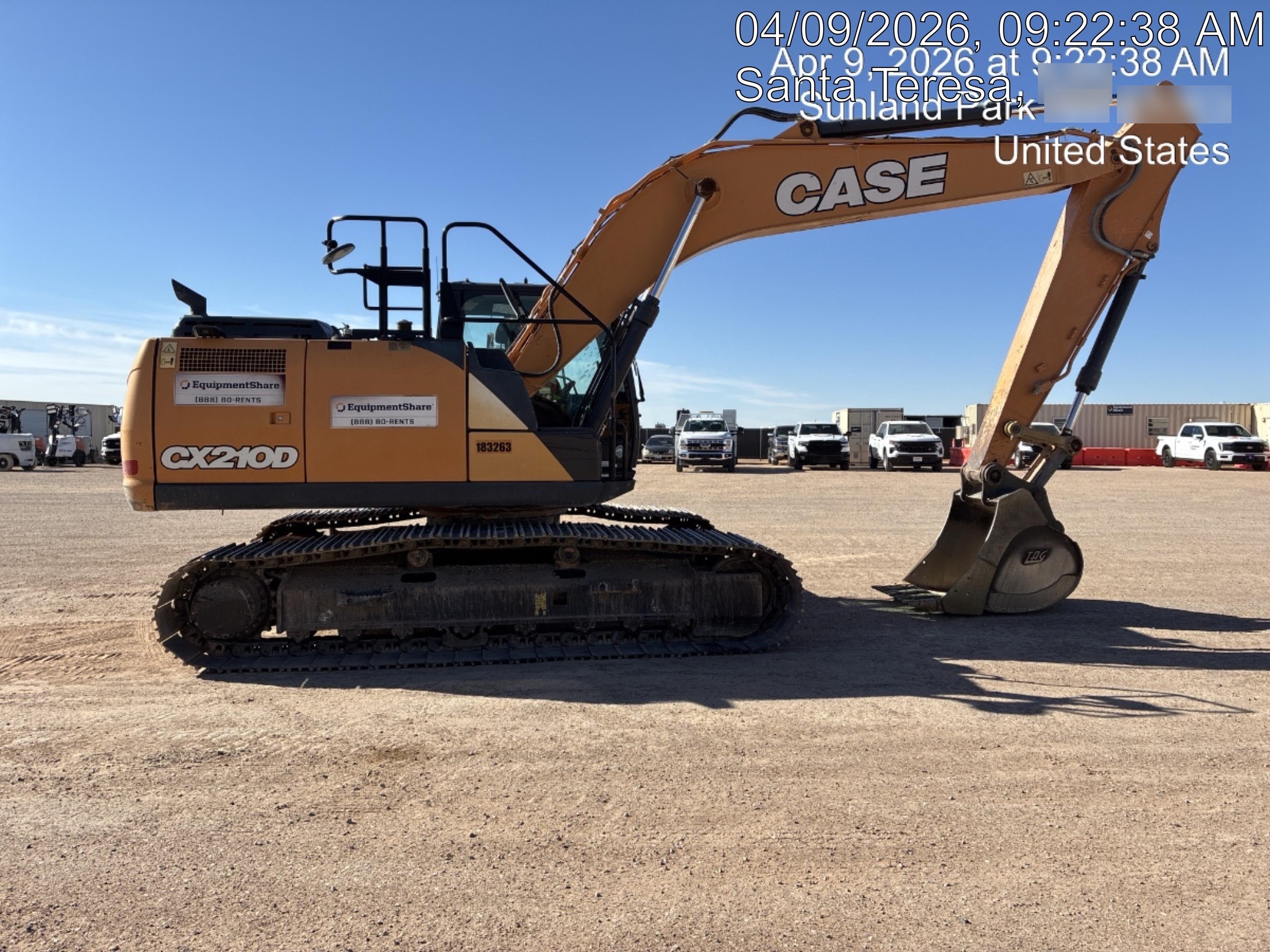 2021 CASE CX210D