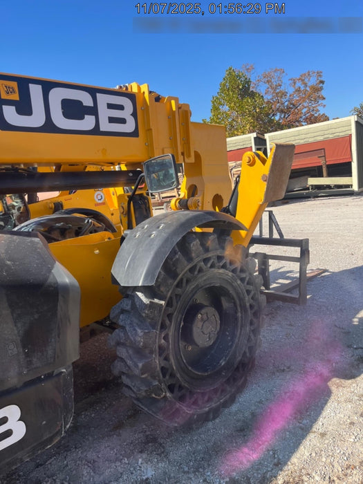 2020 JCB 510-56 Cab/Heat/Air, Solid Tires, Work Lights, Beacon, Aux Hydraulics, Back up Alarm, Lifting Eye, ES Decals
