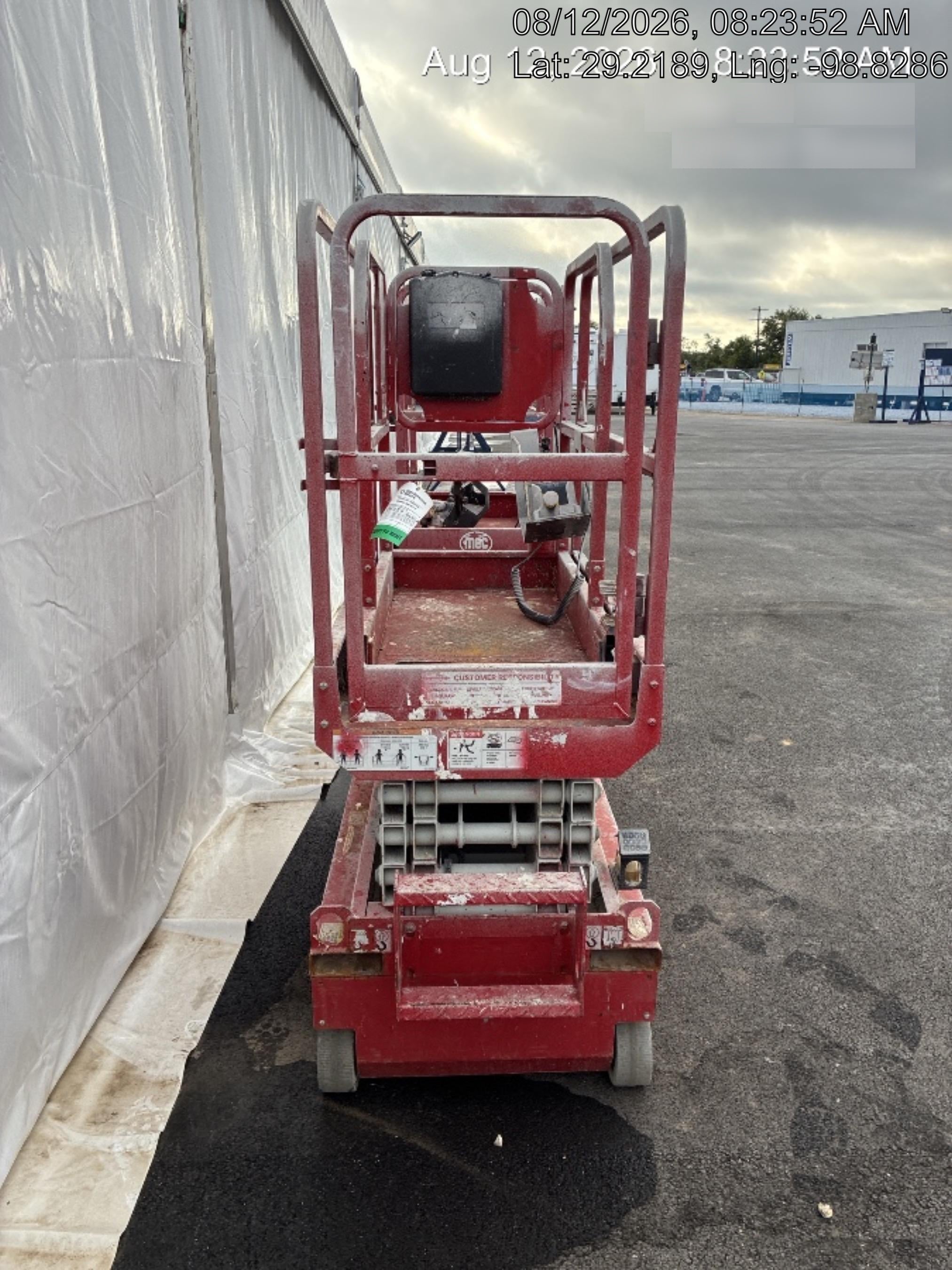 2019 MEC 1330SE MEC 1330SE w/ES Track Hardware, Full Extended 2 Year Warranty