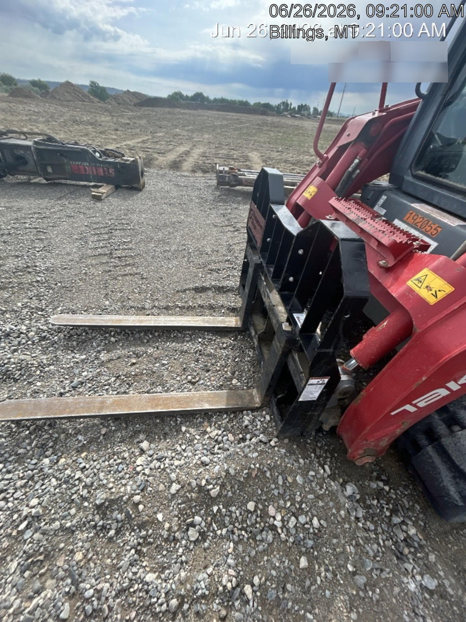 2021 TAKEUCHI TL12R2-CR