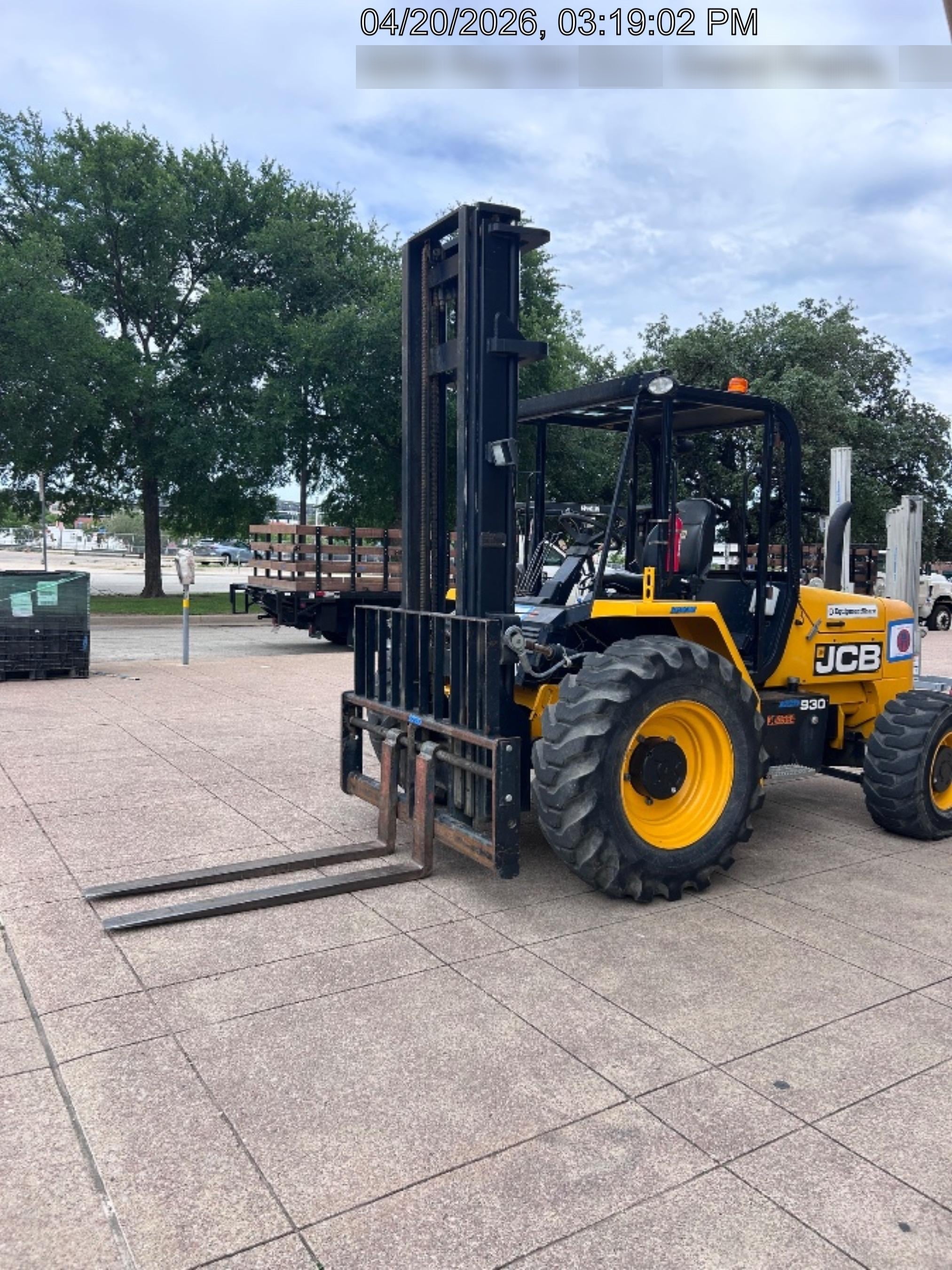 2023 JCB 930-4
