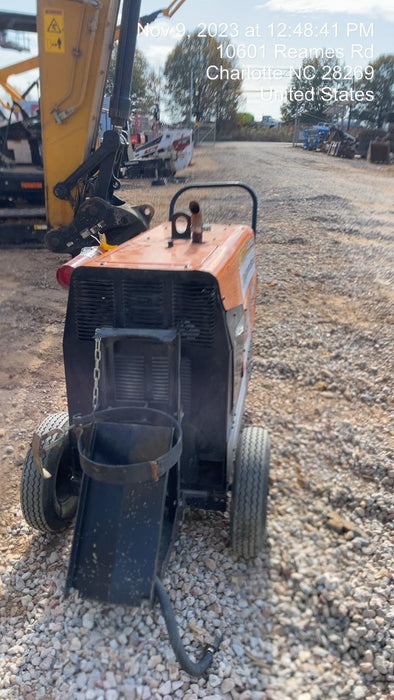 2021 Lincoln Electric Ranger 305 LPG LPG One-Pak (includes undercarriage, tank holder & tank strap) ORANGE