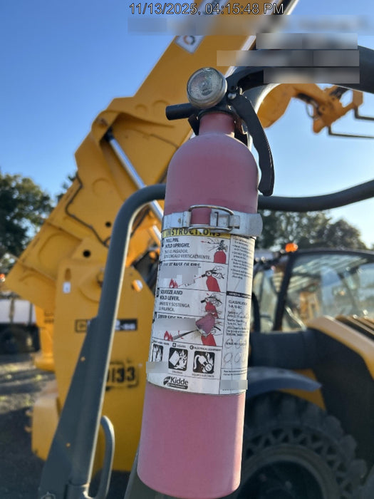 2017 Wacker Neuson 803 Wacker Neuson 803 Mini - Canopy Base/12" Bucket