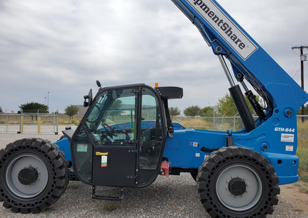 2022 GENIE GTH-844