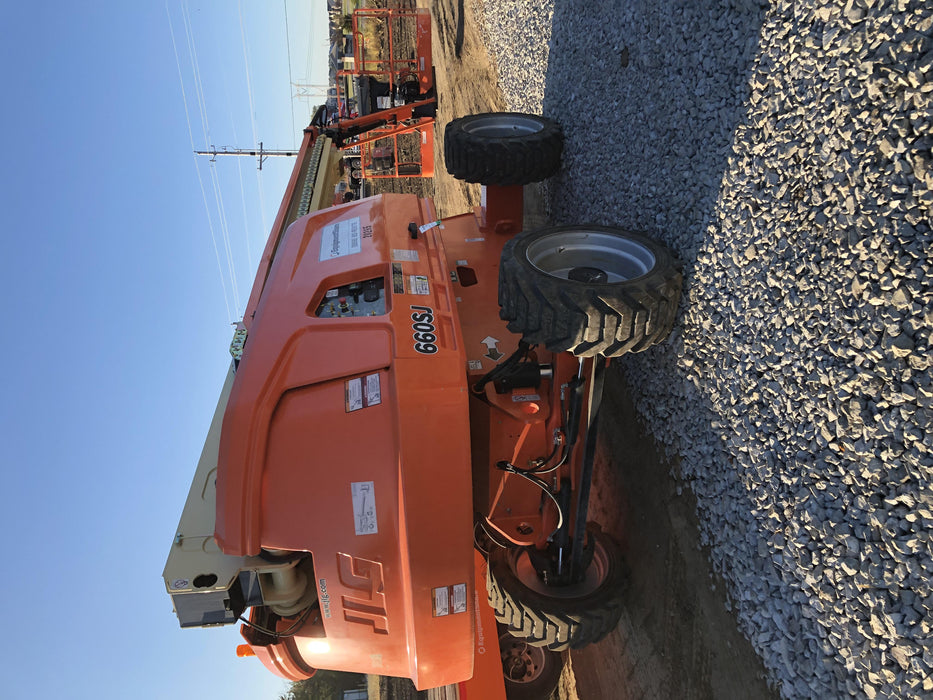 2020 JLG 600S
