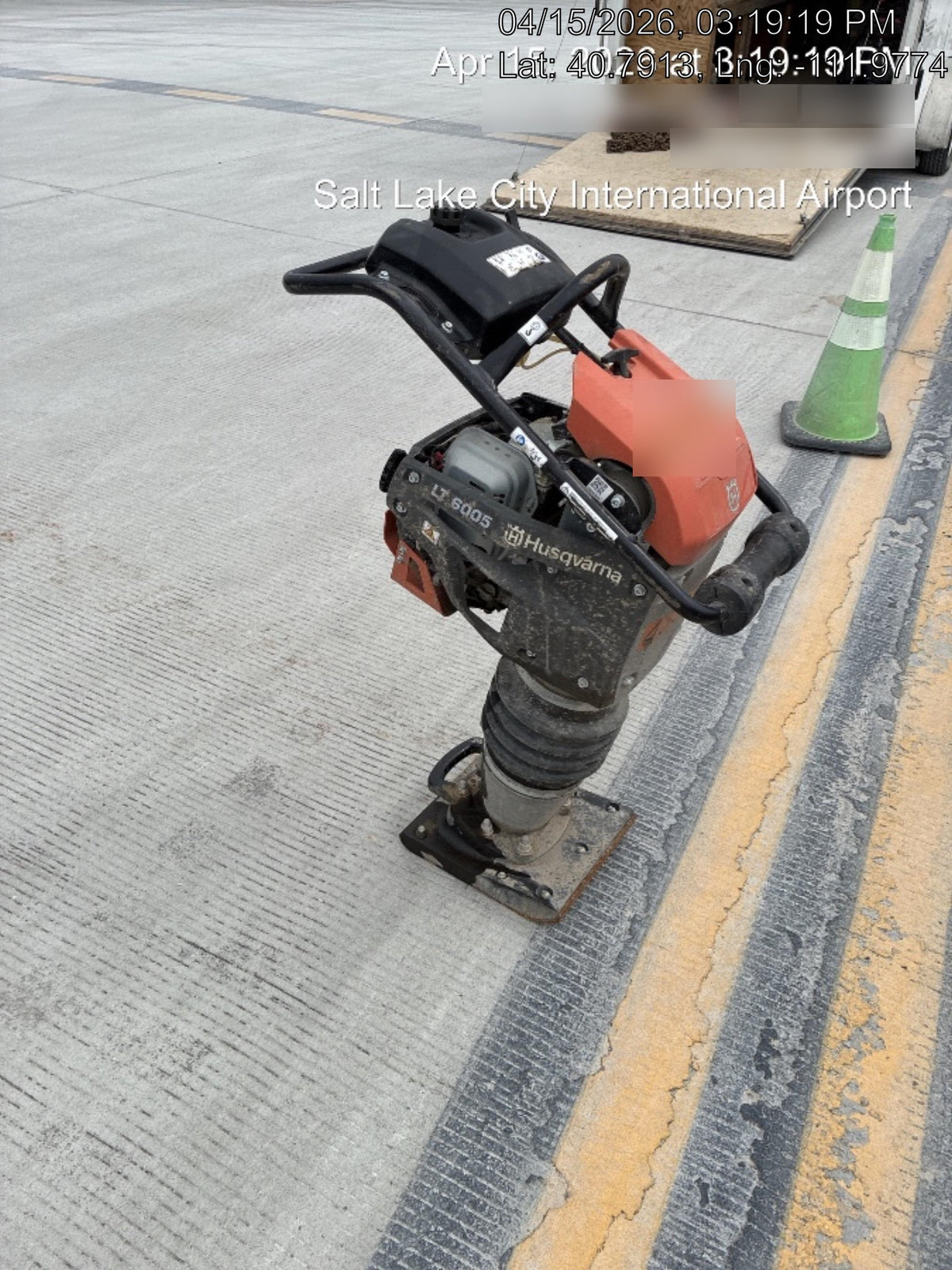 2024 HUSQVARNA LT6005