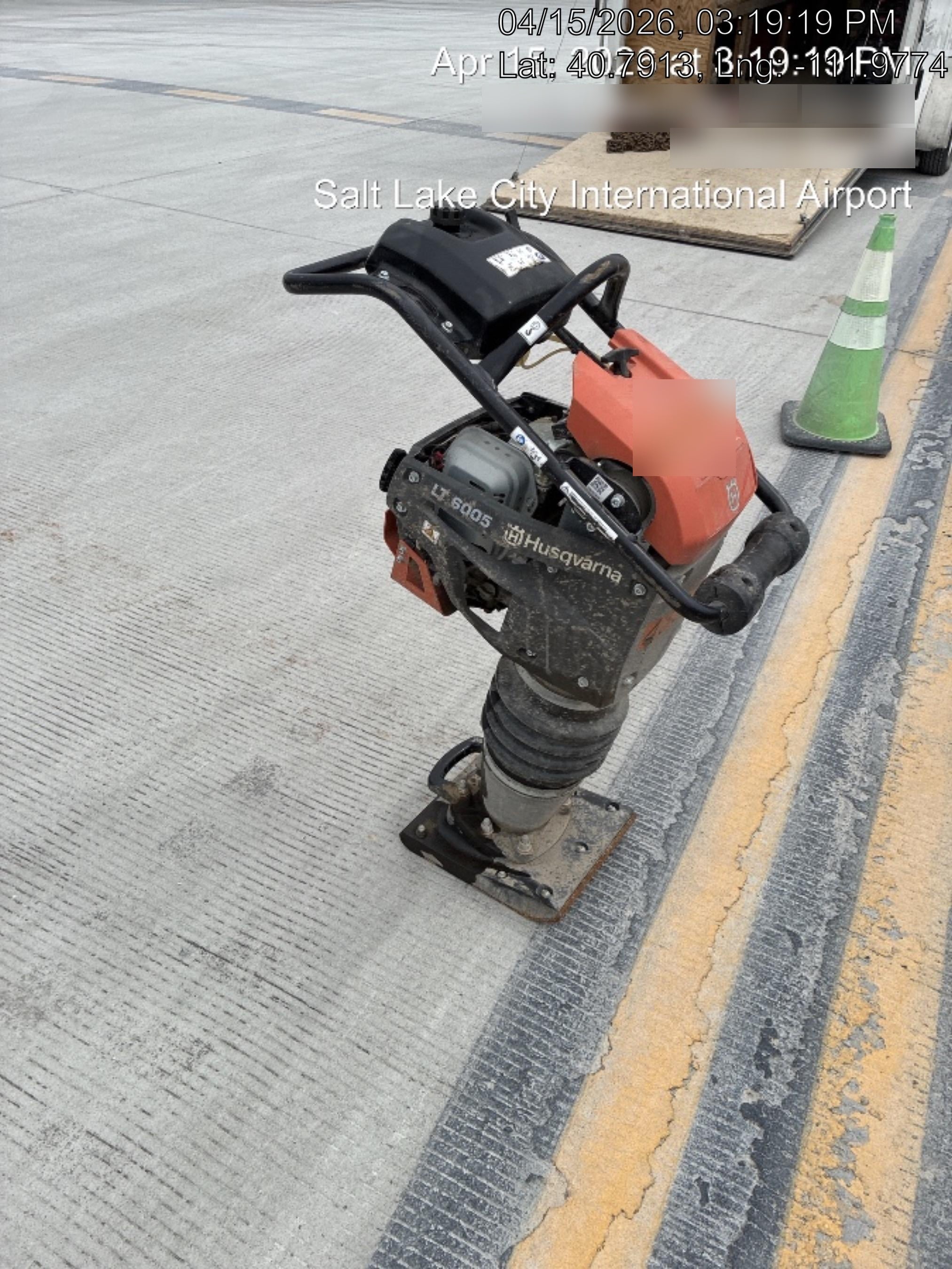 2024 HUSQVARNA LT6005