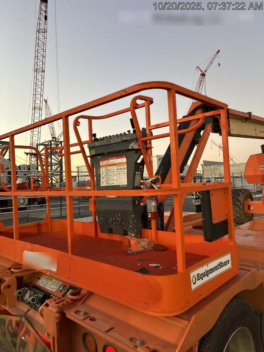 2019 JLG 800AJ