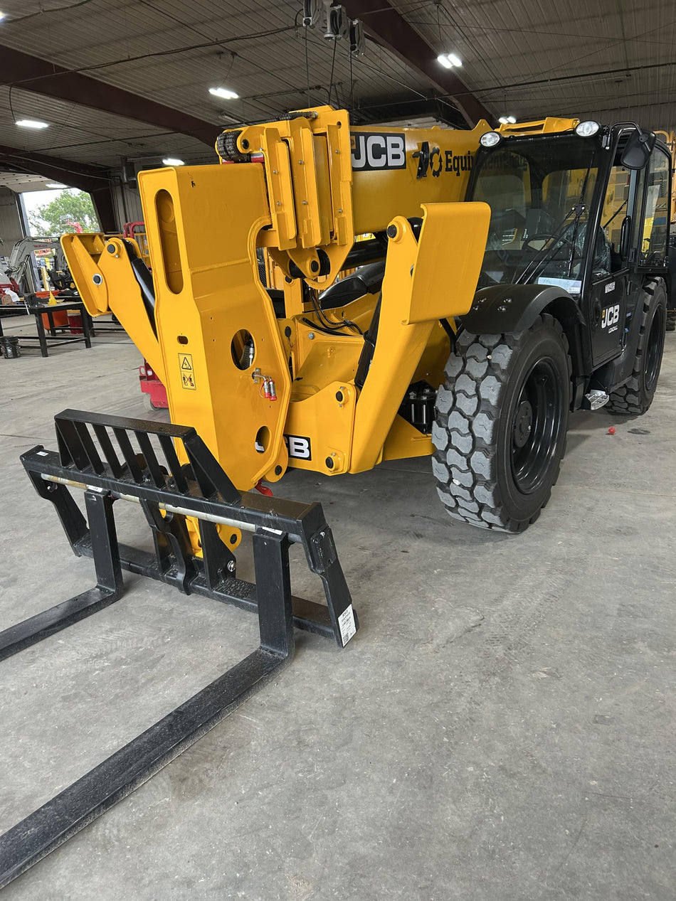 2026 JCB 512-56