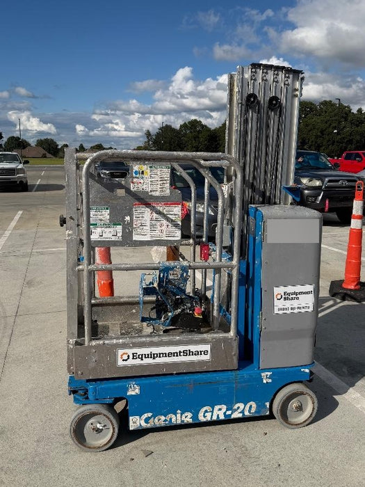 2020 GENIE GR-20