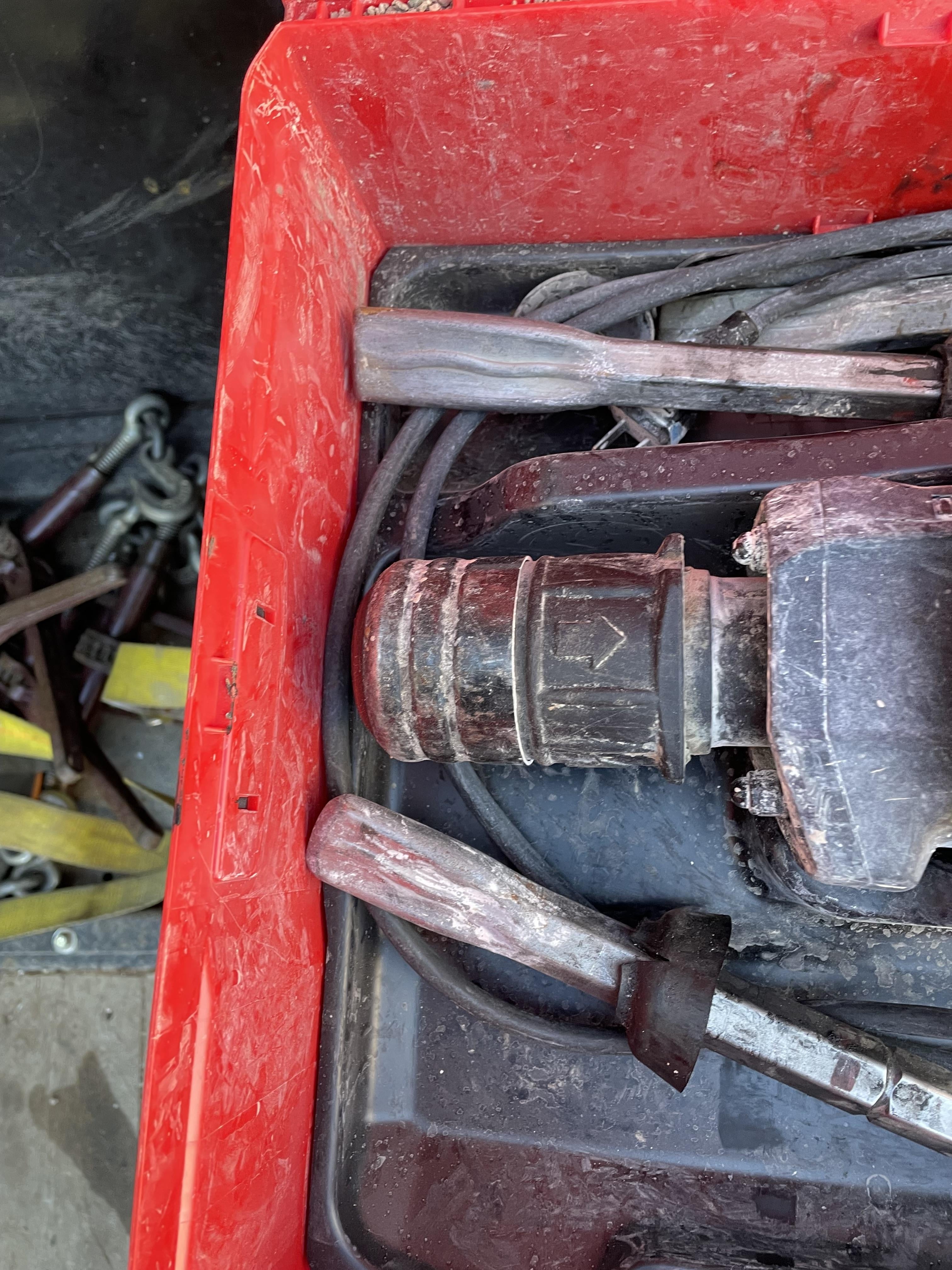 2020 HILTI TE 1000-AVR