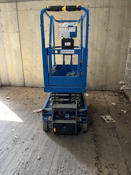 2021 GENIE GS-1330m