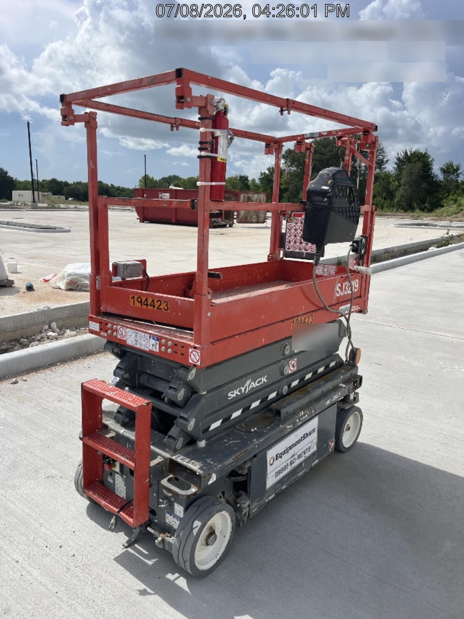 2021 SKYJACK SJ3219