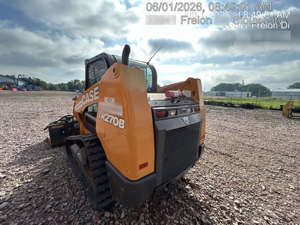 2021 CASE TR270B