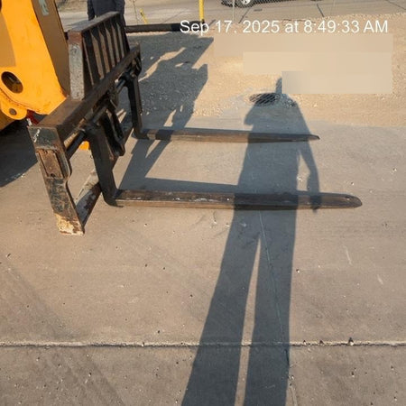 2019 JCB 510-56 Open ROPS, 74 HP, Solid Tires, Worklights, Beacon, Aux Hydraulics, Lifting Eye 72" Carriage/60" Forks