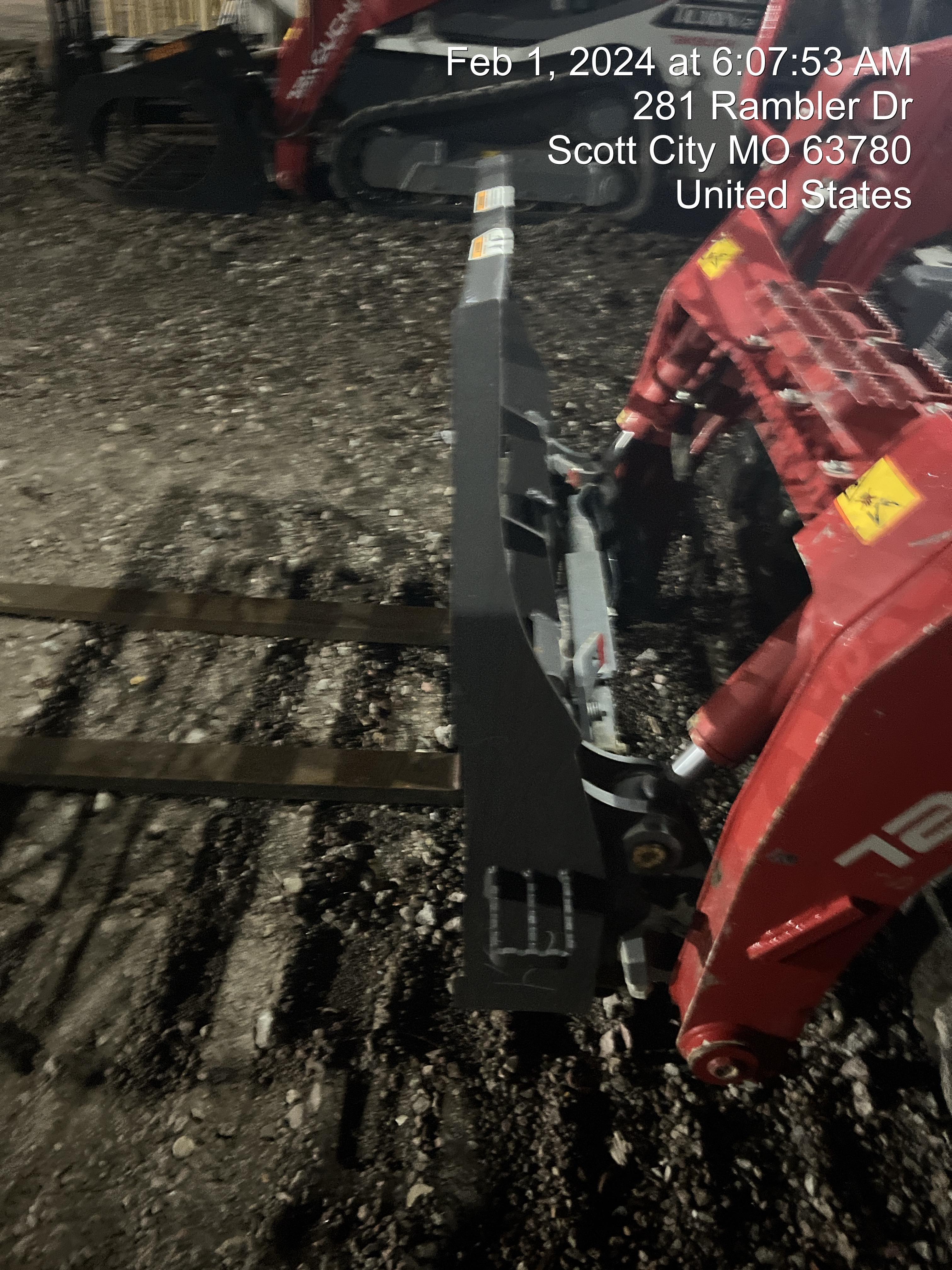 2022 PALADIN 48" Pallet Forks - Paladin