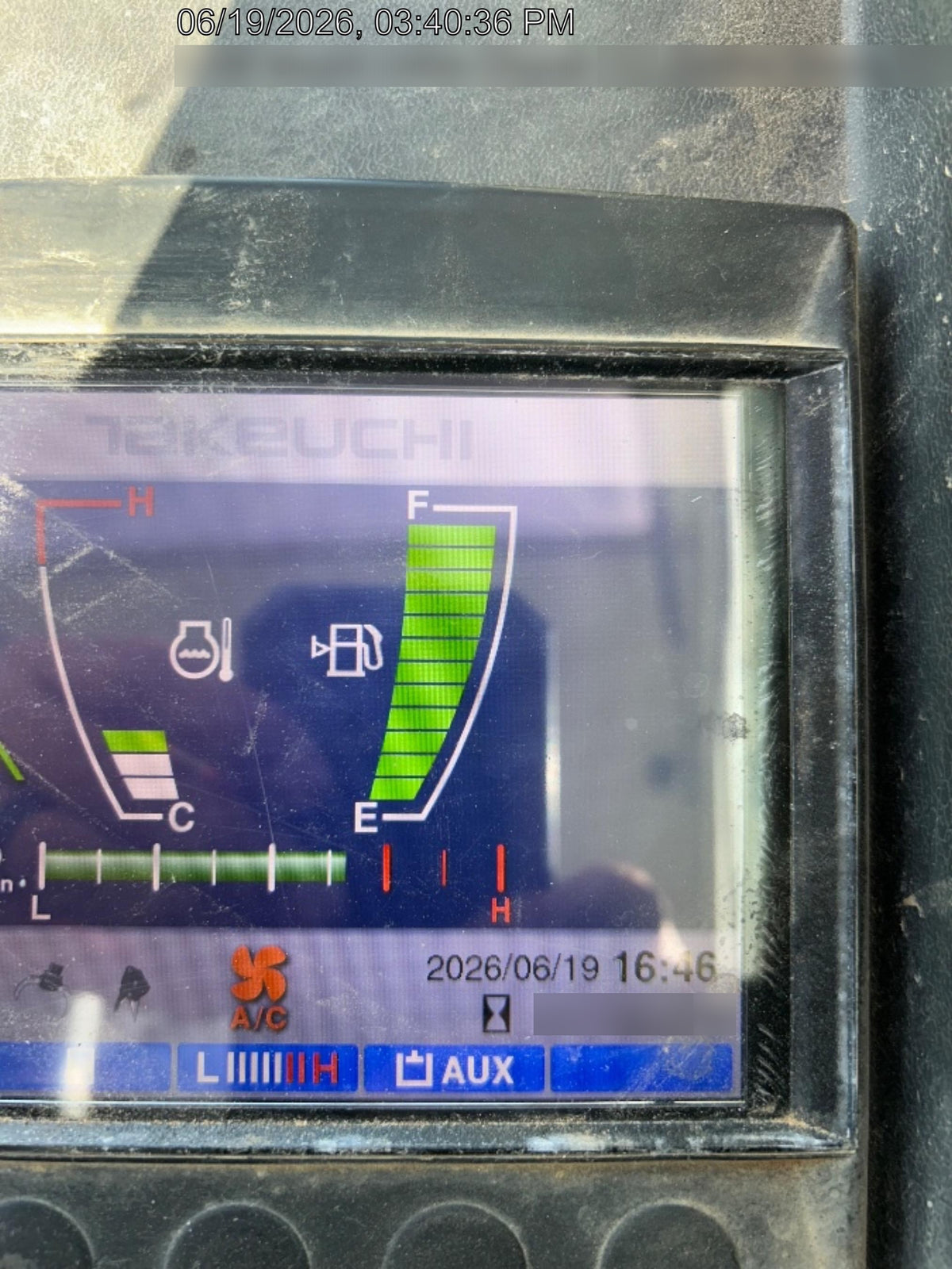 2020 TAKEUCHI TB250-2C