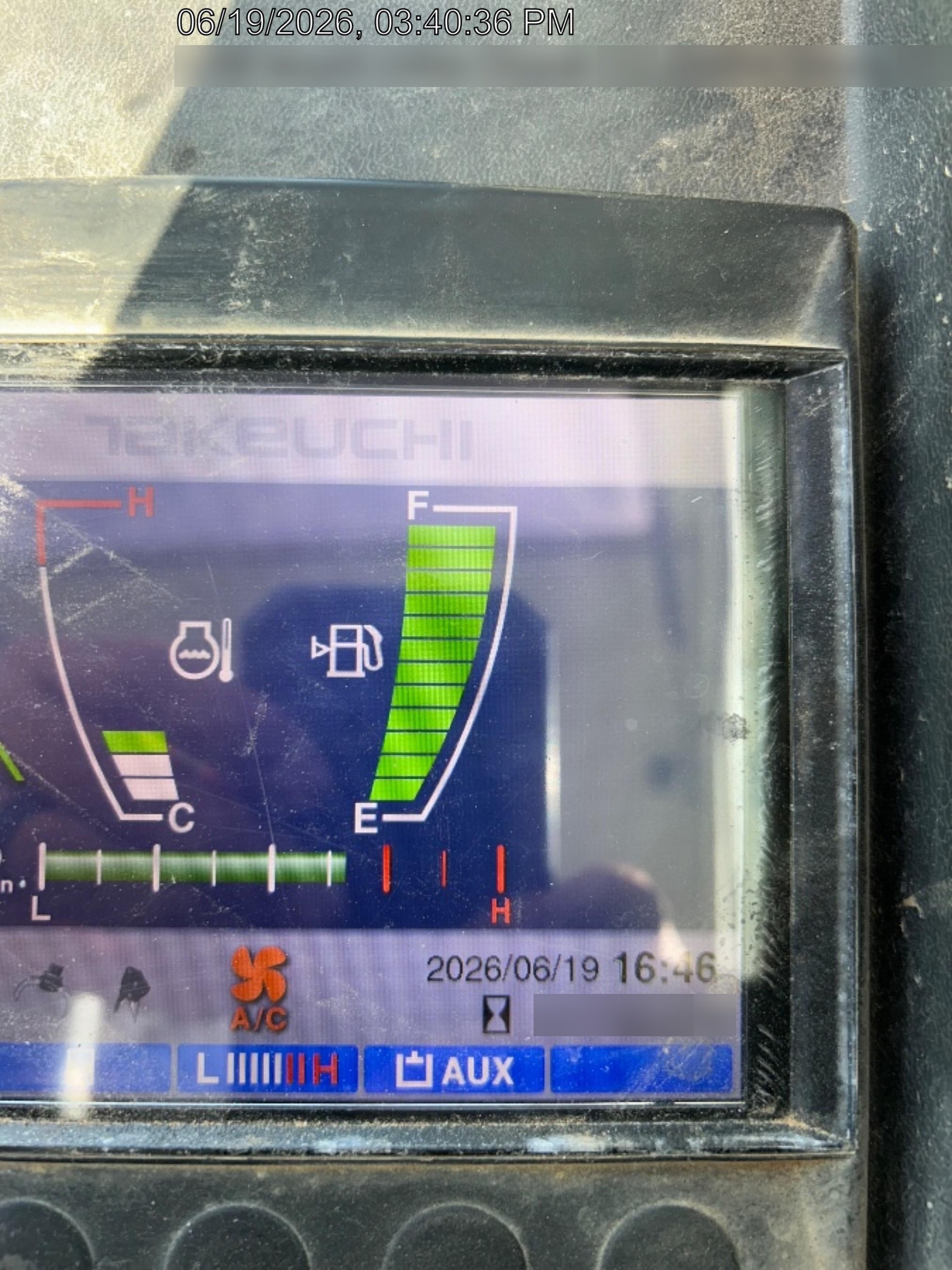 2020 TAKEUCHI TB250-2C