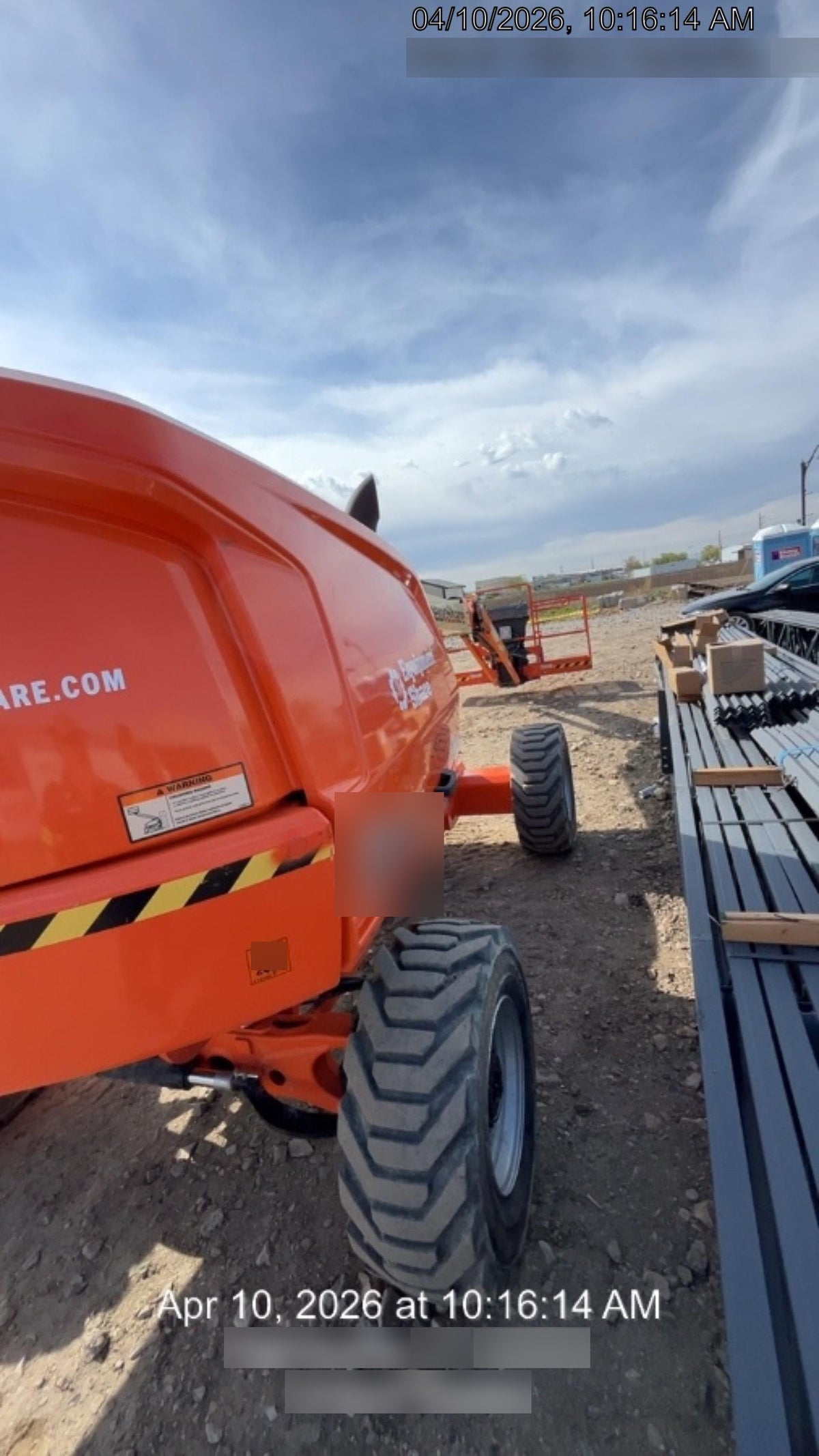 2023 JLG 460SJ