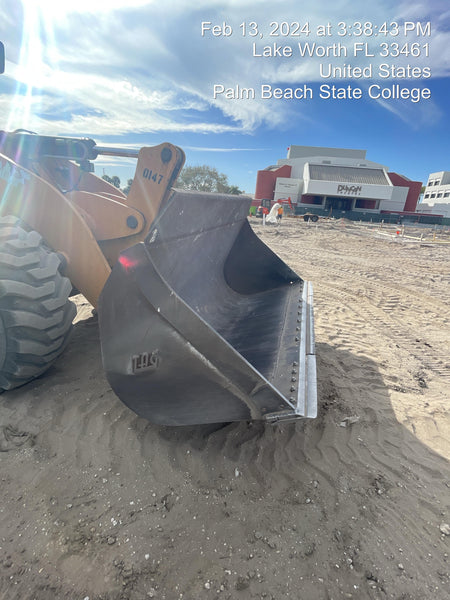 2018 WERK-BRAU 3.5 cu yd Bucket - Werk-Brau