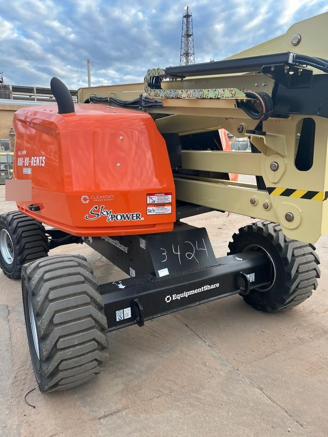 2025 JLG 450AJ