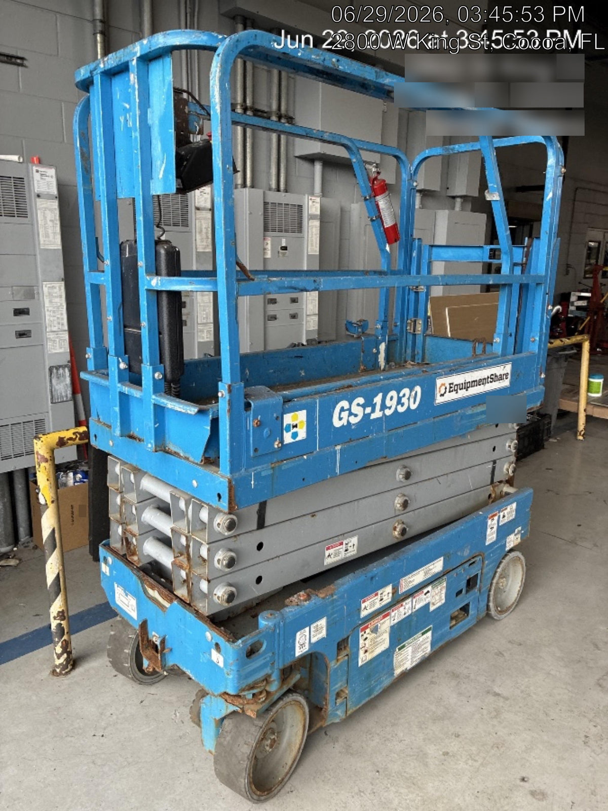 2020 Genie GS-1930 Solid Non Marking Tires, Beacon, Folding rails with half height swing gate